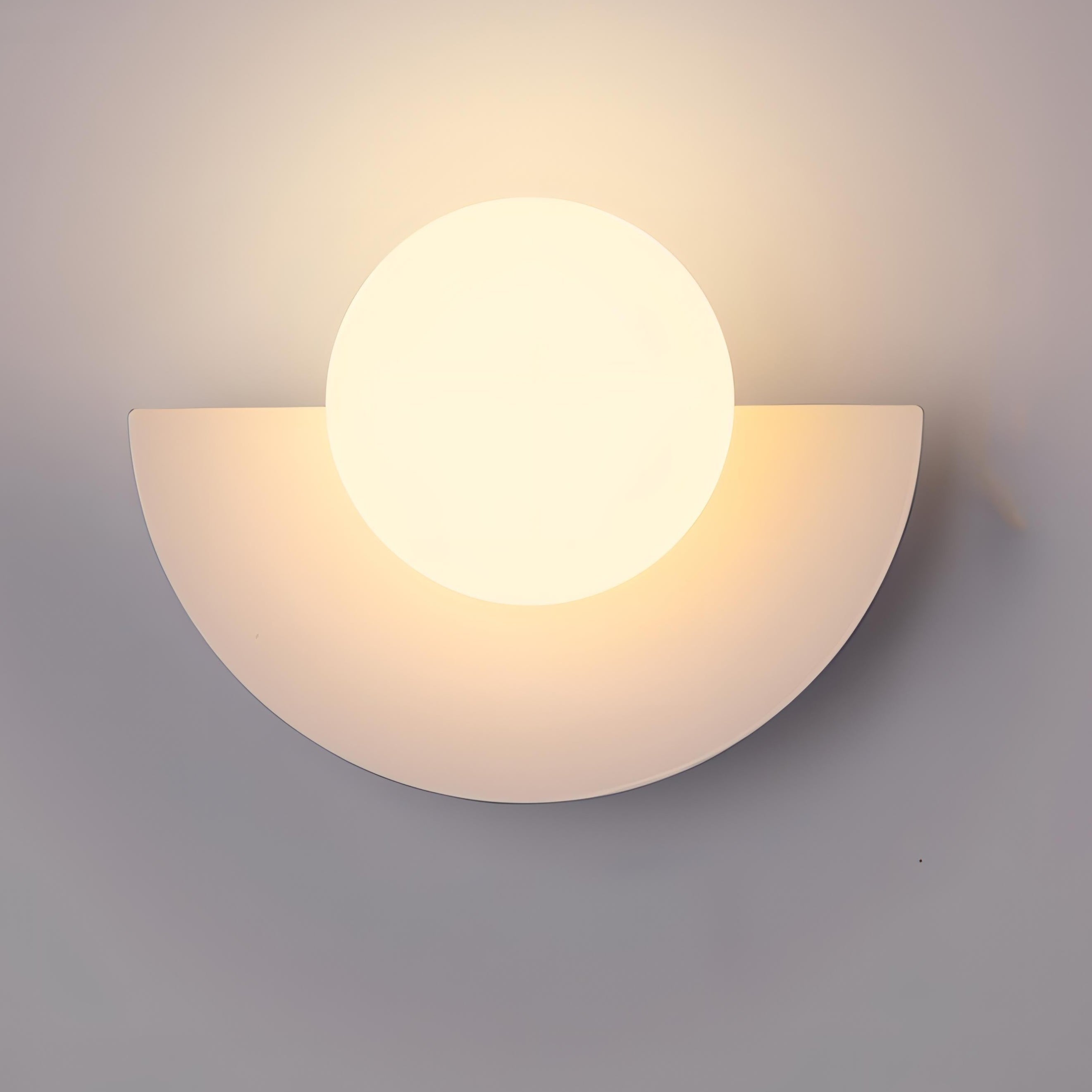 Everest | Modern Semicircle Wall Lamp in Nordic Style with Integrated LED 0