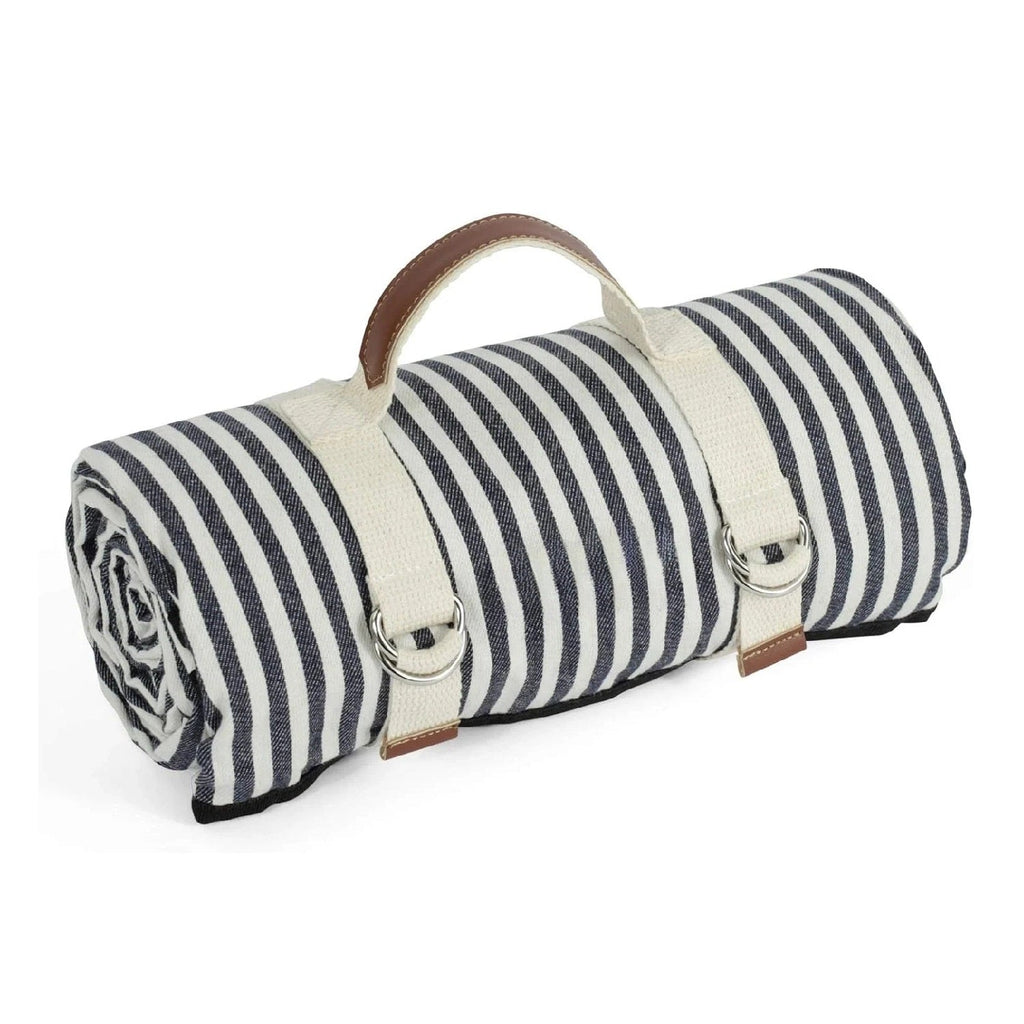 Foldable Waterproof Picnic Blanket With Carry Strap For Beach And Camping Trips And Picnics 4